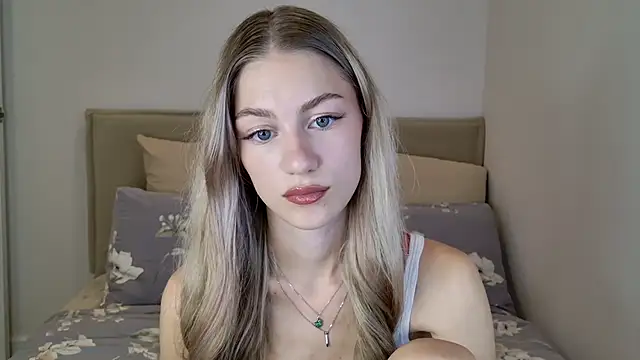 GabriellaOlsen online show from October 16, 2025, 10:34 am