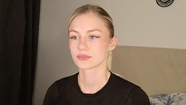 GabriellaOlsen online show from February 16, 2026, 6:17 pm