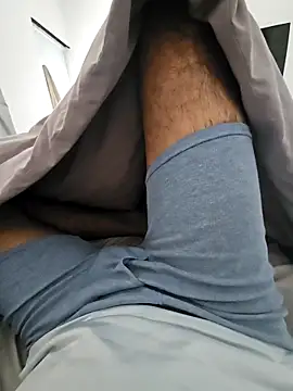 j0nathan00 online show from January 26, 2025, 5:23 pm