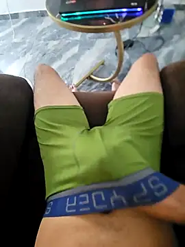 j0nathan00 online show from January 9, 2026, 5:20 pm