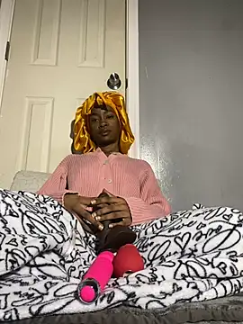 Snapshot of Meerawantsyou chatting on February 17, 2025, 8:19 am Meerawantsyou online show from February 17, 2025, 8:19 am