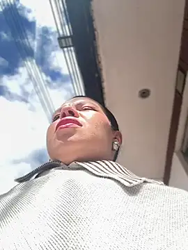 Snapshot of Ariana-07 chatting on November 25, 2025, 3:23 pm Ariana-07 online show from November 25, 2025, 3:23 pm