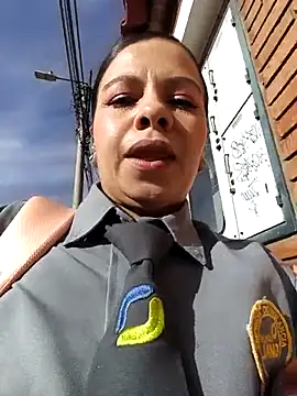 Snapshot of Ariana-07 chatting on October 15, 2025, 12:46 pm Ariana-07 online show from October 15, 2025, 12:46 pm