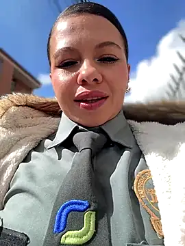 Snapshot of Ariana-07 chatting on October 1, 2025, 1:48 pm Ariana-07 online show from October 1, 2025, 1:48 pm