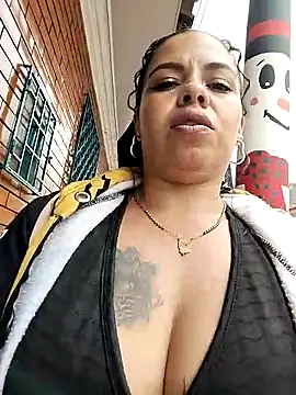 Snapshot of Ariana-07 chatting on March 13, 2025, 3:39 pm Ariana-07 online show from March 13, 2025, 3:39 pm