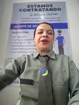 Snapshot of Ariana-07 chatting on December 2, 2025, 2:08 pm Ariana-07 online show from December 2, 2025, 2:08 pm