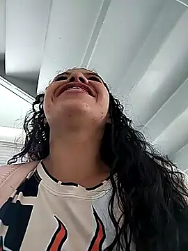 Snapshot of Ariana-07 chatting on March 20, 2025, 5:36 pm Ariana-07 online show from March 20, 2025, 5:36 pm