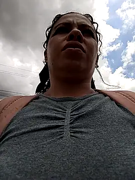 Snapshot of Ariana-07 chatting on March 18, 2025, 3:55 pm Ariana-07 online show from March 18, 2025, 3:55 pm