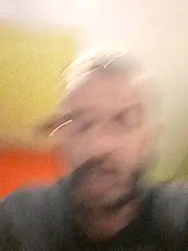 Snapshot of wapo100x100 chatting on March 21, 2025, 7:24 pm wapo100x100 online show from March 21, 2025, 7:24 pm