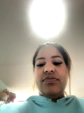 Snapshot of alibellsex chatting on November 25, 2025, 1:33 pm alibellsex online show from November 25, 2025, 1:33 pm