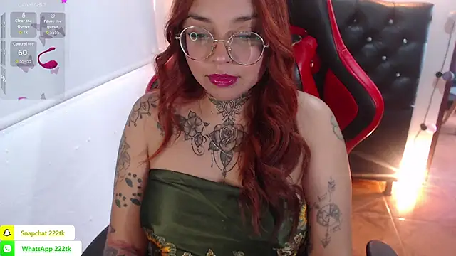 Snapshot of natyk_m chatting on September 29, 2025, 8:36 pm natyk m online show from September 29, 2025, 8:36 pm