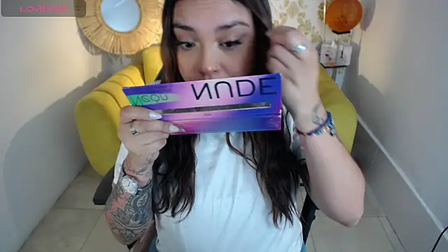 Snapshot of natyk_m chatting on March 13, 2025, 1:18 pm natyk m online show from March 13, 2025, 1:18 pm