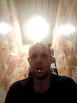 MaxDevilWhite online show from January 27, 2025, 12:01 am