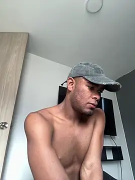 Snapshot of Fer_montanna chatting on February 27, 2026, 9:03 pm Fer montanna online show from February 27, 2026, 9:03 pm