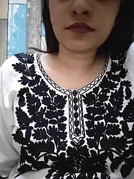 Snapshot of cute_IndianBabe chatting on July 14, 2026, 12:54 am cute IndianBabe online show from July 14, 2026, 12:54 am