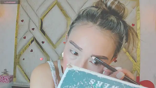 Snapshot of Lannajansen chatting on March 11, 2025, 1:34 pm Lannajansen online show from March 11, 2025, 1:34 pm