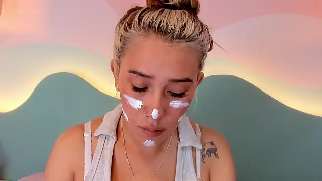 Lannajansen online show from January 17, 2026, 3:15 pm