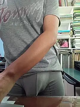 Andre16c online show from July 21, 2026, 4:19 pm