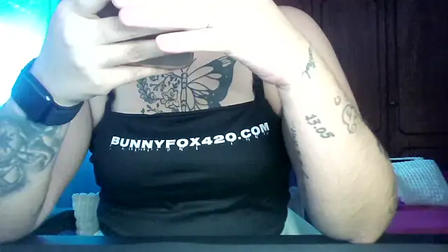 Snapshot of bunnyfox420 chatting on September 30, 2025, 3:18 pm bunnyfox420 online show from September 30, 2025, 3:18 pm