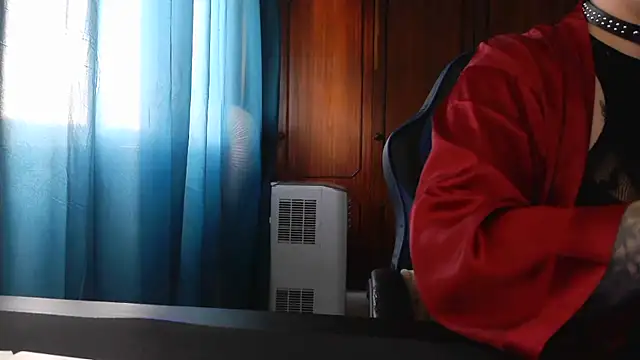 Snapshot of bunnyfox420 chatting on November 17, 2025, 11:58 am bunnyfox420 online show from November 17, 2025, 11:58 am