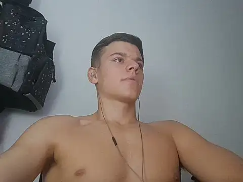 Snapshot of vitorsafado19 chatting on February 9, 2025, 4:57 am vitorsafado19 online show from February 9, 2025, 4:57 am