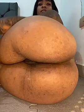 Charlotte bronxxx online show from September 13, 2025, 3:34 pm