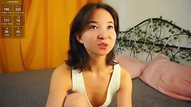 Snapshot of VeronaCritchlow chatting on October 24, 2025, 7:18 am VeronaCritchlow online show from October 24, 2025, 7:18 am