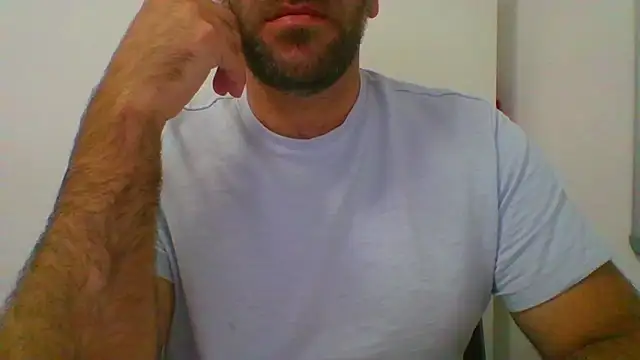  tuga man  online show from September 25, 2025, 1:06 pm