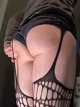 Snapshot of danycorrerse chatting on January 23, 2025, 12:35 am danycorrerse online show from January 23, 2025, 12:35 am