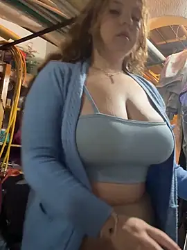 Snapshot of masmelorosa chatting on October 11, 2025, 8:43 pm masmelorosa online show from October 11, 2025, 8:43 pm