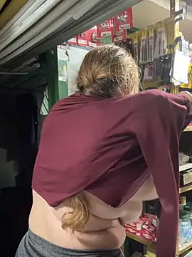 Snapshot of masmelorosa chatting on December 3, 2025, 7:08 am masmelorosa online show from December 3, 2025, 7:08 am