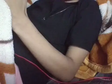 Snapshot of AKANSHA_7 chatting on November 18, 2025, 7:39 pm AKANSHA 7 online show from November 18, 2025, 7:39 pm