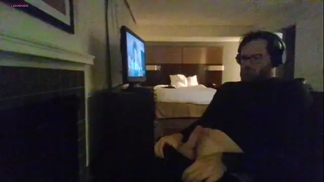 rrunner7718 online show from September 17, 2025, 6:59 am