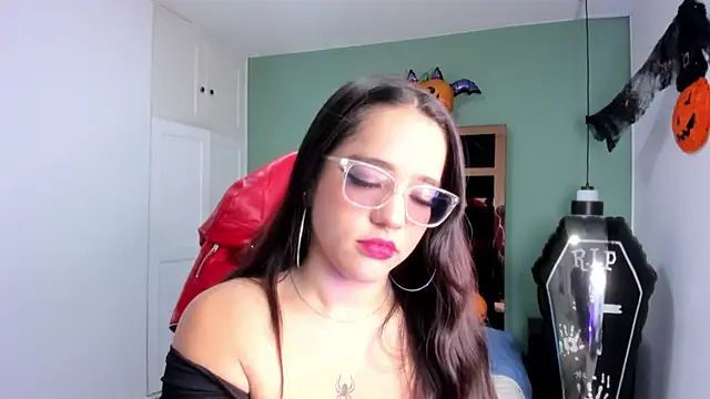 Billie Jhonson  online show from October 27, 2025, 7:15 pm