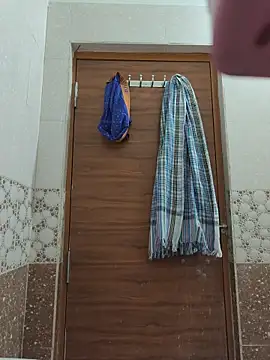 randit7 online show from February 13, 2026, 3:06 am