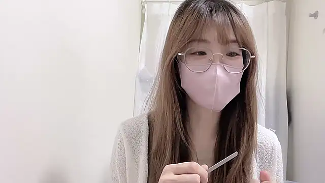 Snapshot of Chu1314 chatting on September 21, 2025, 3:39 pm Chu1314 online show from September 21, 2025, 3:39 pm