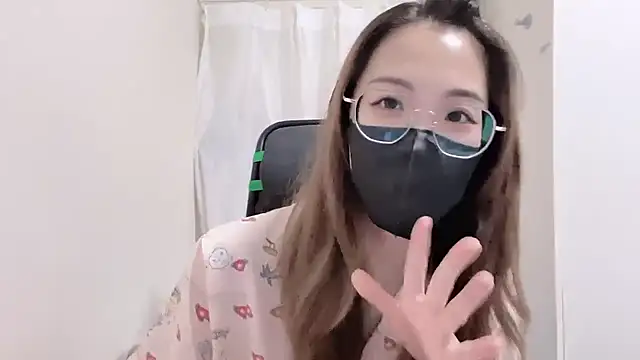 Snapshot of Chu1314 chatting on October 17, 2025, 3:36 pm Chu1314 online show from October 17, 2025, 3:36 pm