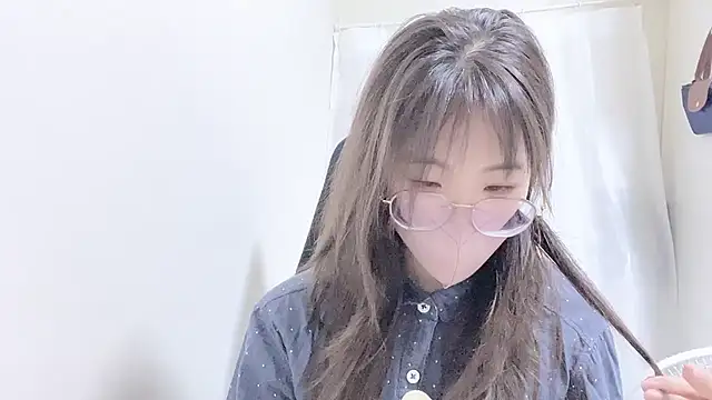 Snapshot of Chu1314 chatting on December 4, 2025, 2:49 pm Chu1314 online show from December 4, 2025, 2:49 pm