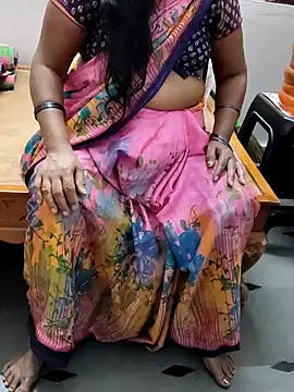 Snapshot of laxmitelugu78 chatting on January 28, 2025, 4:52 pm laxmitelugu78 online show from January 28, 2025, 4:52 pm