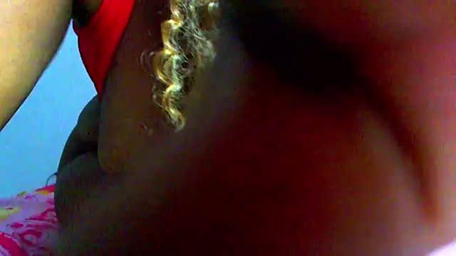 Snapshot of _GENEXYS_ chatting on October 25, 2025, 8:24 am GENEXYS online show from October 25, 2025, 8:24 am