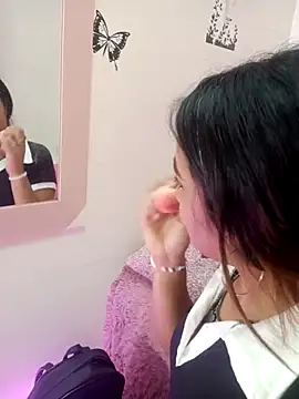 Jenner Macpherson online show from February 13, 2025, 12:54 pm