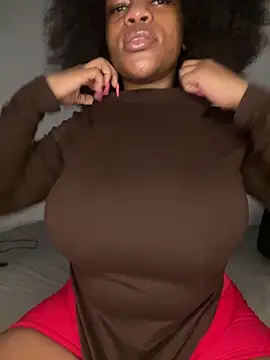 Snapshot of Boneca25 chatting on December 20, 2025, 9:56 am Boneca25 online show from December 20, 2025, 9:56 am