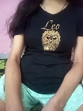 Tanu-00 online show from September 24, 2025, 3:57 am