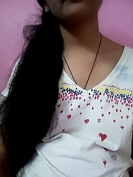 Tanu-00 online show from October 4, 2025, 4:08 pm