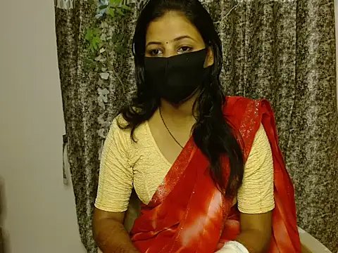 Snapshot of Fab_Suhani chatting on October 13, 2025, 5:25 pm Fab Suhani online show from October 13, 2025, 5:25 pm