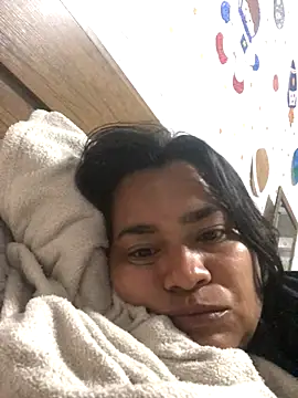 indiazinha69  online show from December 3, 2025, 11:14 pm