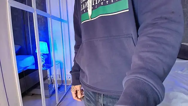 kaletattoo online show from November 14, 2025, 11:14 am