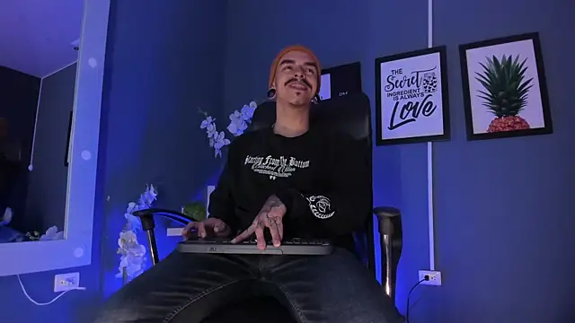 kaletattoo online show from March 28, 2026, 11:11 am