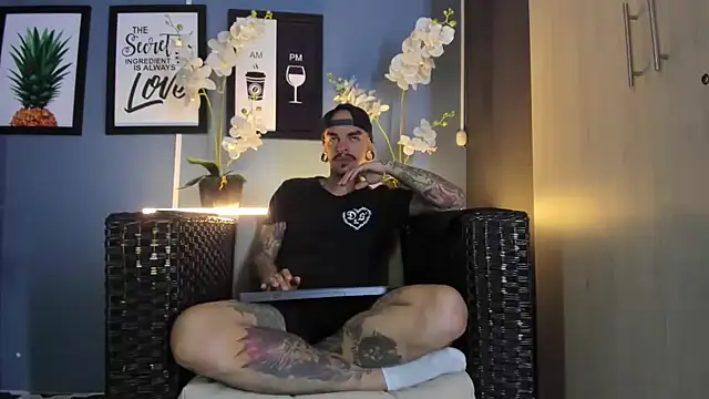 kaletattoo online show from September 10, 2025, 11:20 am