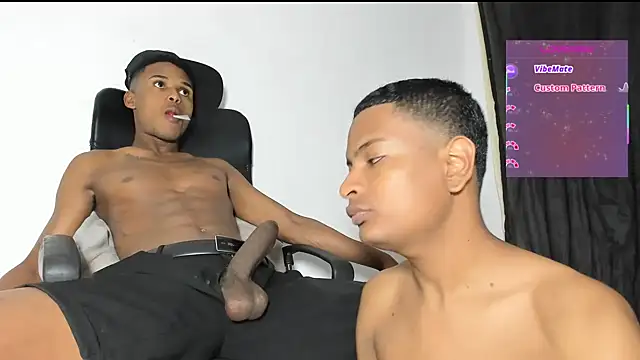 Snapshot of kenner_jacksom chatting on December 16, 2025, 12:04 am kenner jacksom online show from December 16, 2025, 12:04 am